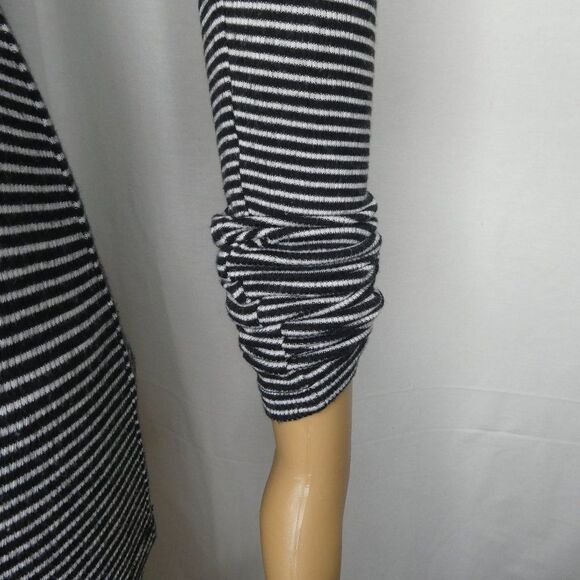 Pure + Good Anthropologie Striped V Neck Shirt Top - Picture 9 of 10